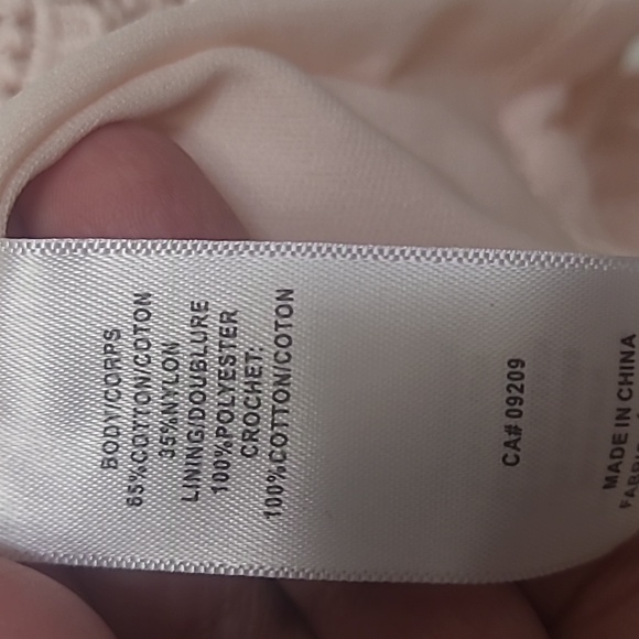 NWT Lace dress - Picture 5 of 6